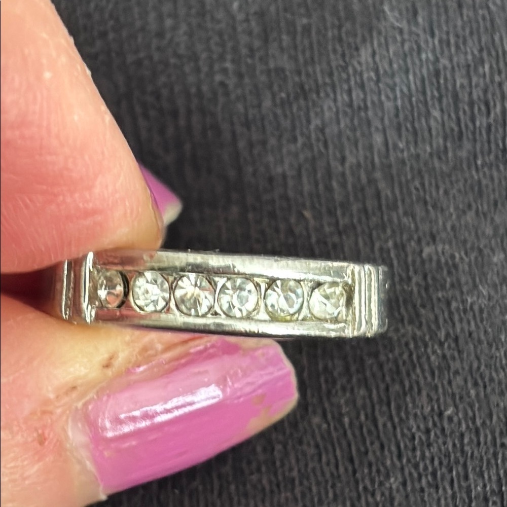 Elegant Silver Band with Clear Stones